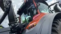Valtra T235 V e Kesla 316 T Studio Unlimited