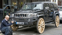 Hummer H3 Gets Wagon Wheels
