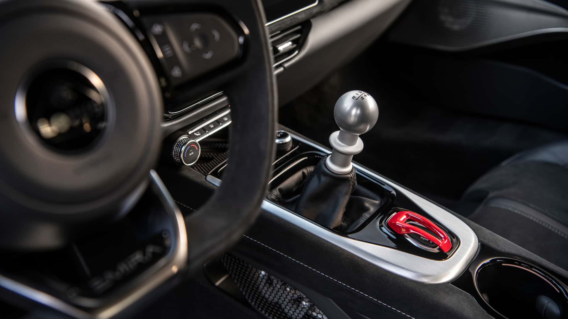 https://cdn.motor1.com/images/mgl/mMPKOe/s1/2024-lotus-emira-interior.jpg