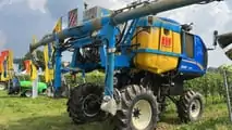 Foto - New Holland Braud 9090 L vendemmiatrice polivalente