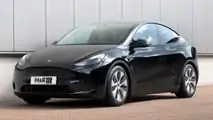 Tesla Model Y mit H&R-Sportfedern