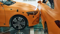 Mercedes-Benz CLA High-Speed Crash Test