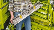 CLAAS: trincia JAGUAR con CEMOS AUTO KNIFE CONDITION e pacchetti GREEN EYE 2026