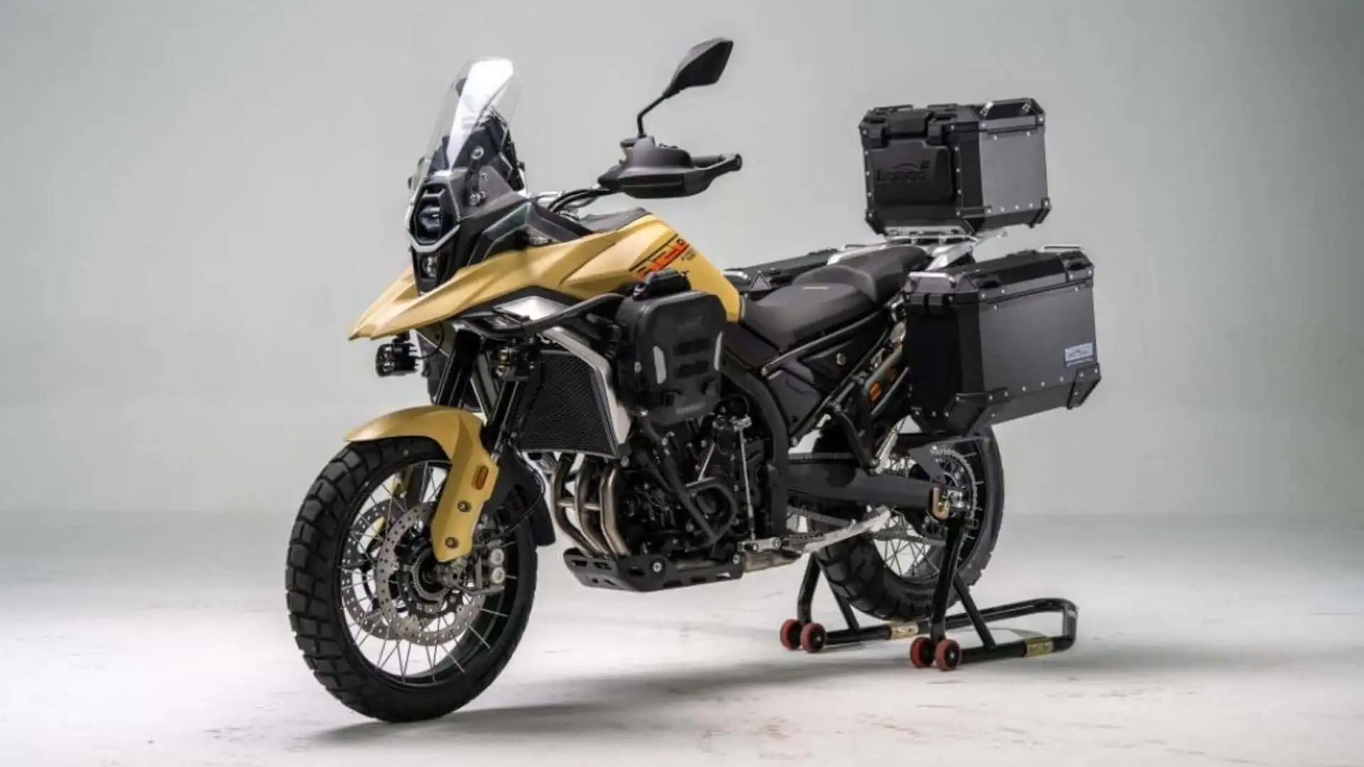 ZX Moto's 820 X Might Be the Wildest Move From Kove's Original Founder