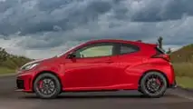 Toyota GR Yaris 2027 chega ao Brasil por R$ 354.990 