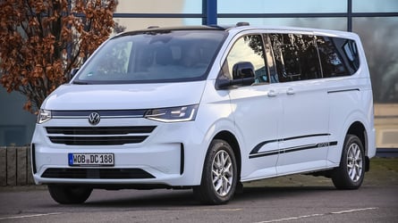 VW Caravelle TDI 4Motion (2025) im Test: Ein Ford im Bulli-Pelz?