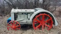 La storia dei trattori Ford dal 1917 al 1952