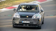 Porsche Cayenne Coupé EV (2027) Prototyp auf der Nordschleife
