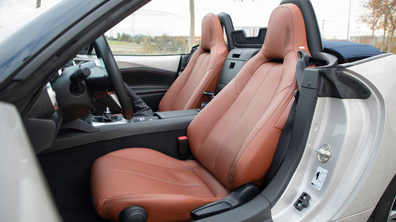 Mazda MX-5 Soft Top 2.0, prueba