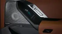 2027 BMW i7