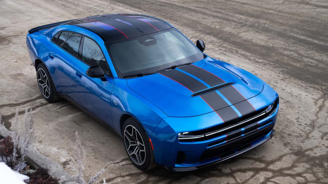 Dodge offers $5,500 cash allowance on new Charger SixPack