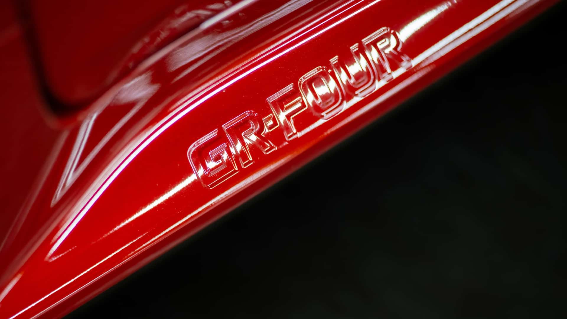 https://cdn.motor1.com/images/mgl/mMzNwr/s1/toyota-gr-corolla-uk-plant-tour.jpg