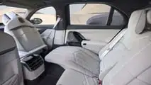 BMW Serie 7 (2026), interni e bagagliaio