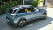 Peugeot E-5008 Dog Edition (2026)