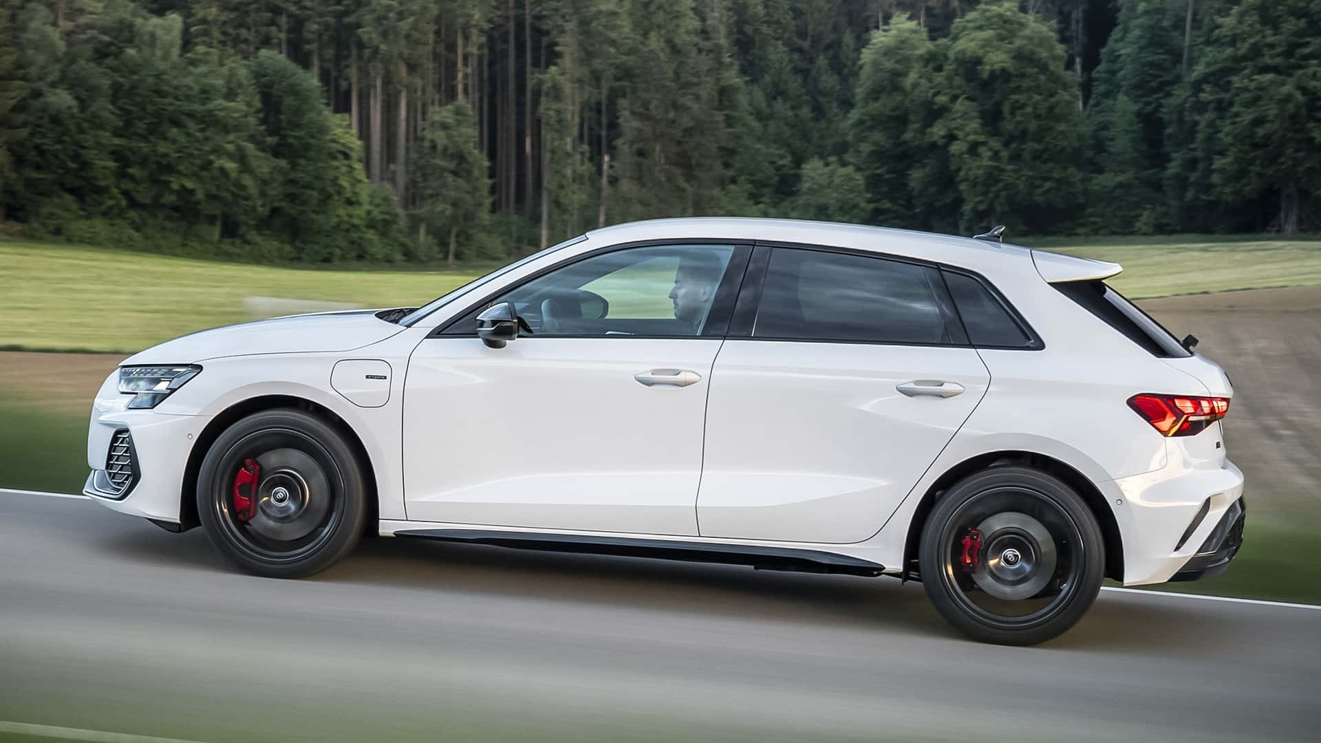 https://cdn.motor1.com/images/mgl/mMzXpR/s1/audi-a3-sportback-e-hybrid-2026.jpg