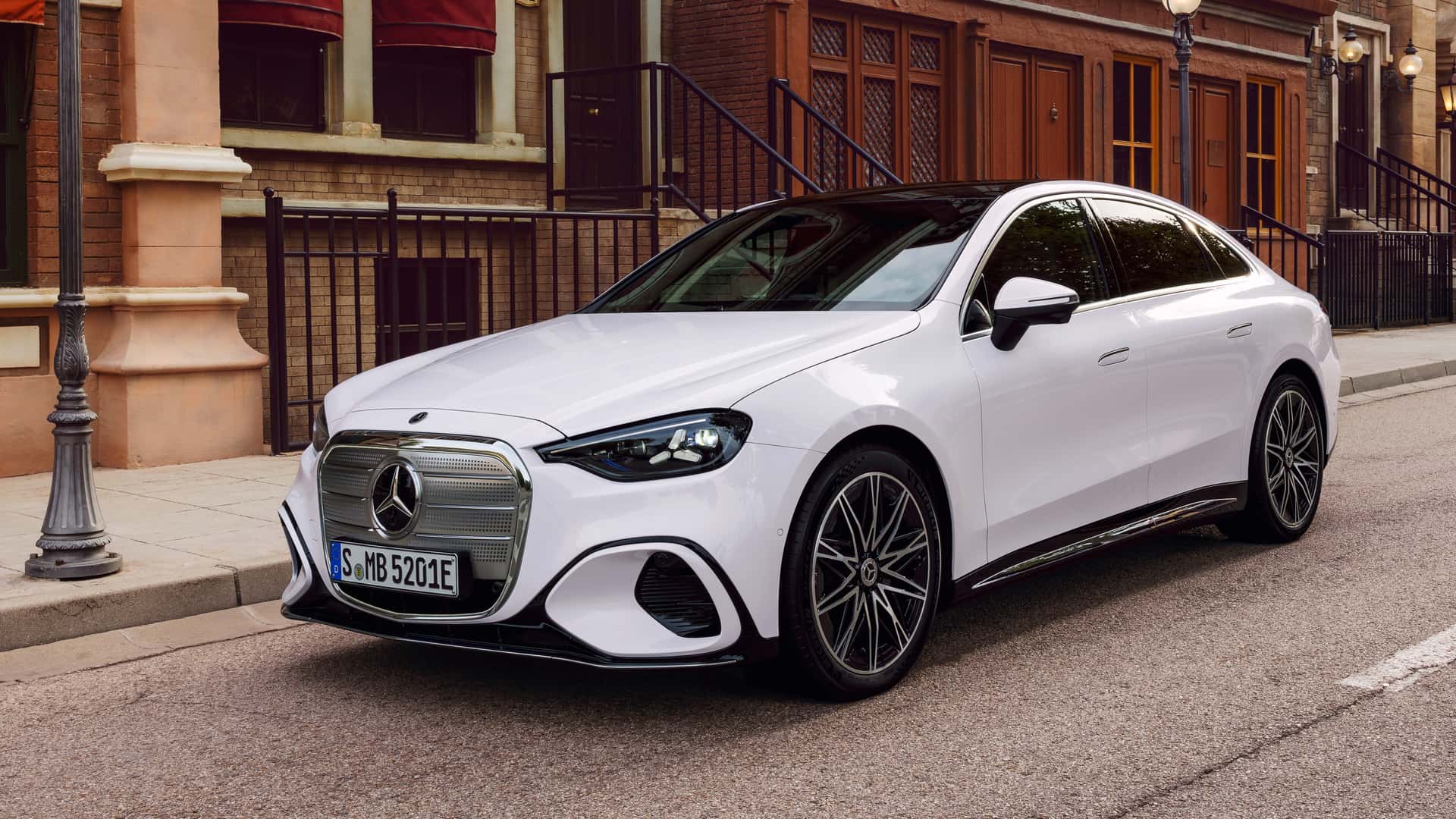 2027 Mercedes C-Class Electric: Photos, Specs, Details