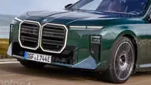 BMW Serie 7 (2026), il render di Motor1.com