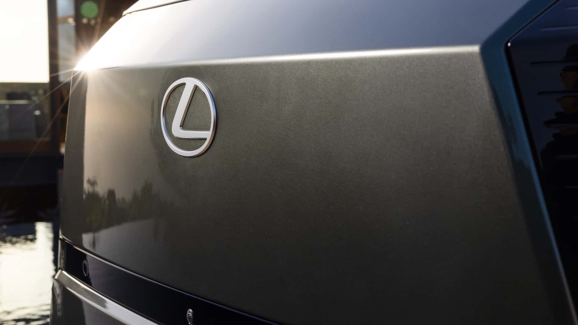 https://cdn.motor1.com/images/mgl/mMzlb4/s1/2027-lexus-tz.jpg