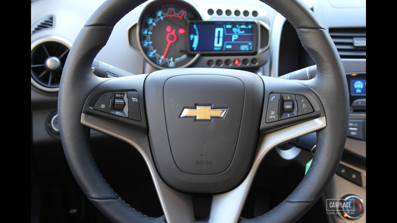 Chevrolet Sonic: Impressões ao dirigir os novos hatch e sedã no Brasil e galeria de fotos em HD