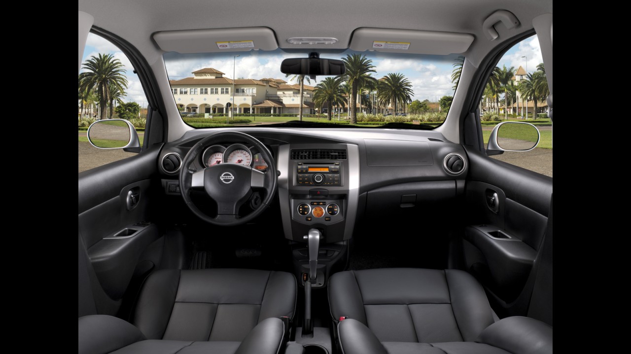 Nissan lança Livina e Gran Livina 2014 a partir de R$ 44.190