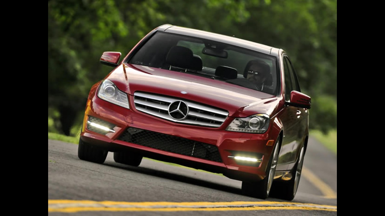 Análise CARPLACE: Série 3 e Classe E lideram as vendas de sedãs Premium