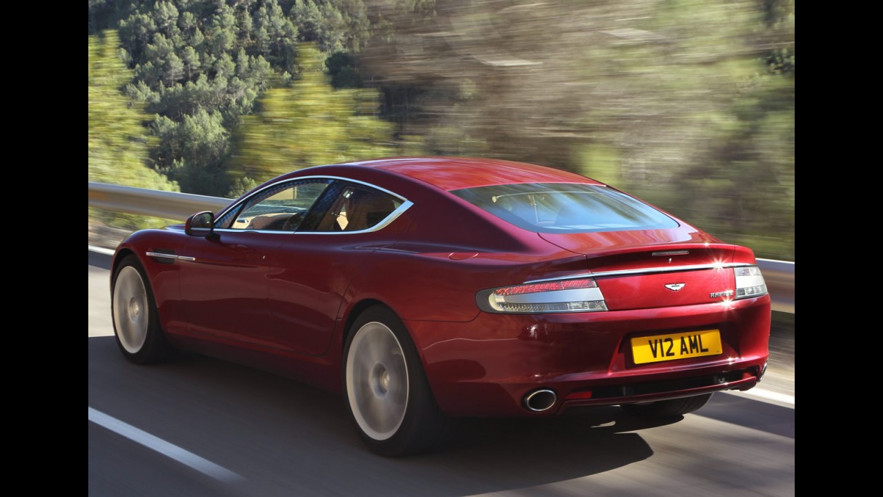 Xing Ling: Aston Martin faz recall global e põe culpa em plástico chinês falsificado