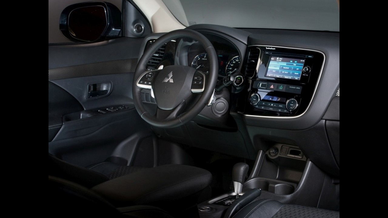 Mitsubishi retoca visual do Outlander, mas faz mudanças sutis
