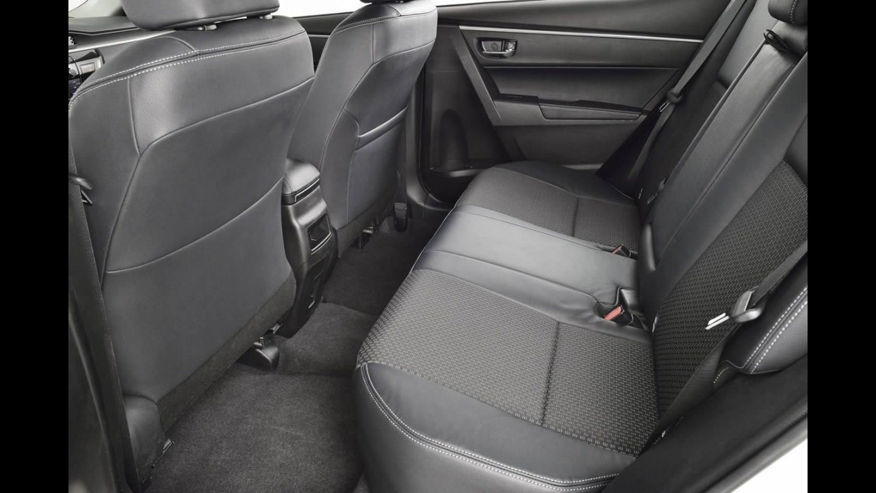 Flagra! Primeira foto do novo Corolla no Brasil confirma modelo europeu