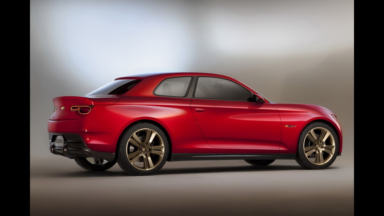 Salão de Detroit: Chevrolet mostra Code 130R Concept, estudo de cupê esportivo