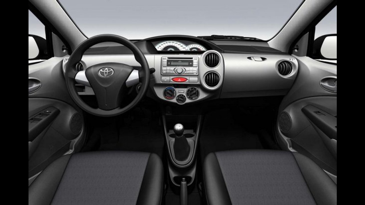 Inesperado! Toyota Etios faz sucesso em pré-venda na Argentina