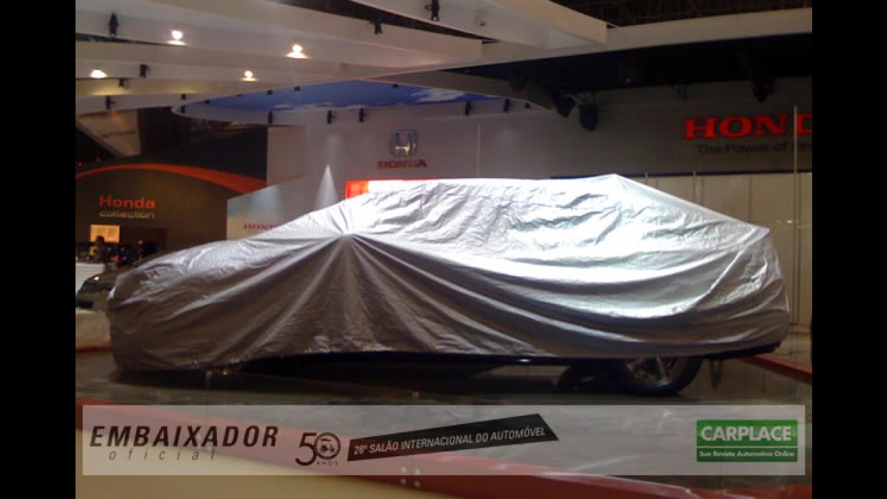 Bastidores do Salão do Automóvel: Honda CR-Z e modelo misterioso são destaques