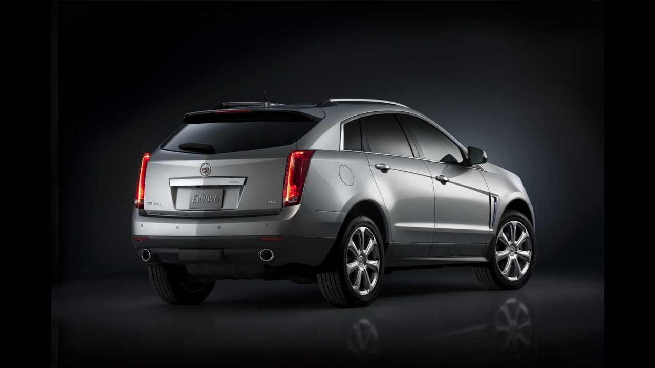 Cadillac atualiza visual do crossover SRX para o Salão de Nova York