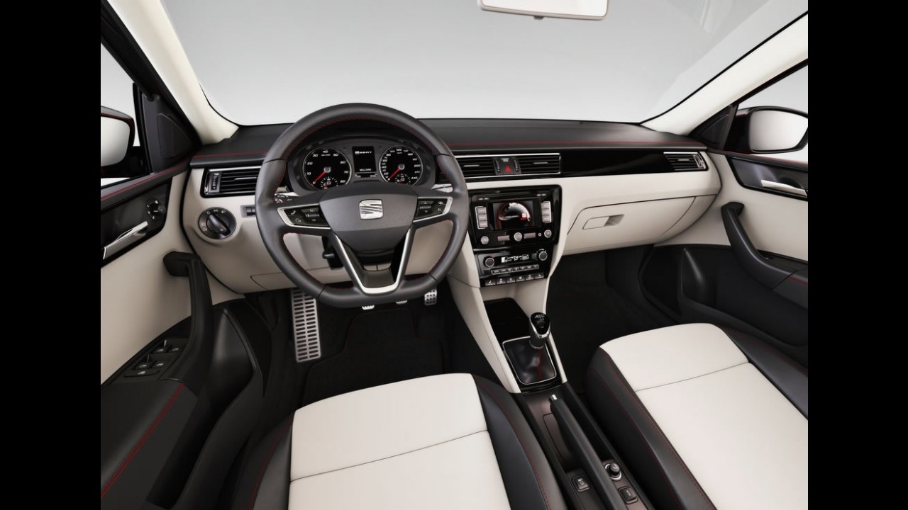 Seat Toledo: Conceito tem imagens oficiais reveladas