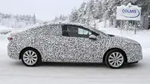 Chevrolet Cruze spy photo