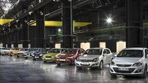 11 generations of Opel compact models