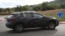 2016 Infiniti QX30 spy photo