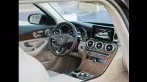 Mercedes C300 BlueTEC Hybrid Station Wagon