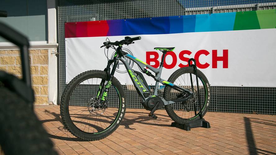 Curso de Conducción y Nuevas Tecnologías BOSCH-Motor1.com España