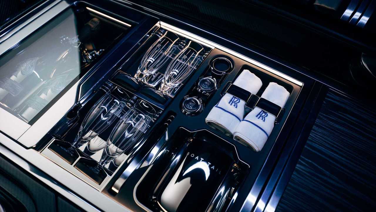Queue de bateau Rolls-Royce