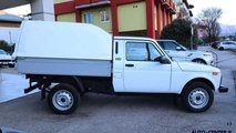 Lada Niva pickup en Italia