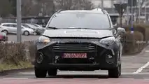 Ford Fiesta Facelift (2021) auf ersten Erlkönigbildern