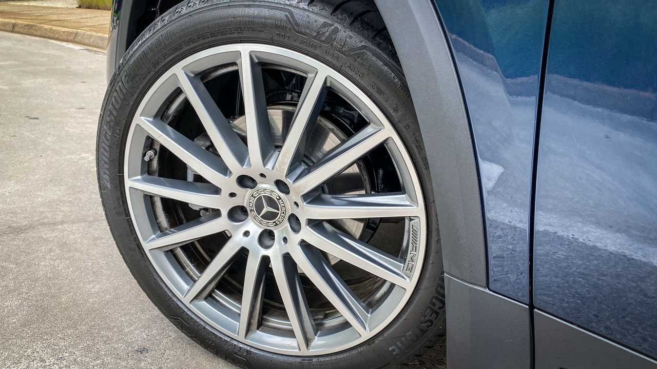 Mercedes-Benz GLA 200 AMG Line (Teste BR)