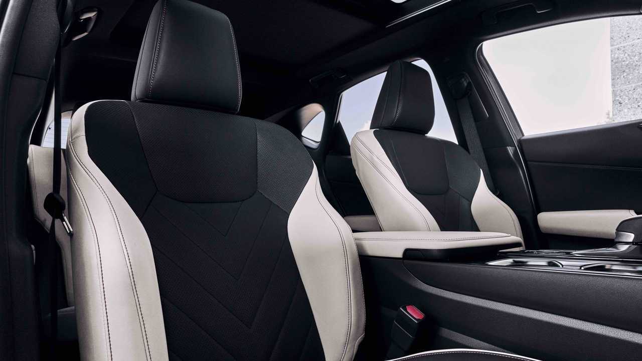 Lexus NX Noir