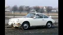 Formvollendet auf die Autobahn