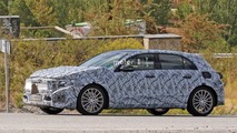 Muhtemel 2018 Mercedes-AMG A40 casus fotoğrafları