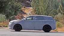 Opel C-Segment CUV Spy Pics