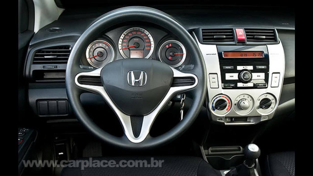 Novo Honda City é lançado oficialmente no Brasil por R$ 56.210 - Confira as versões, preços e fotos