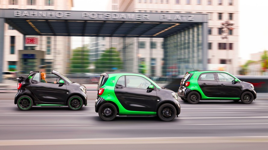 2017 Smart fortwo and forfour electric drive family