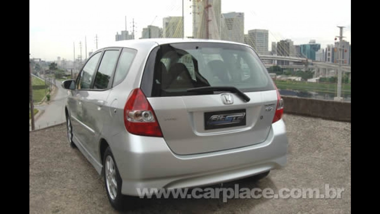 Toque esportivo em edição limitada: Honda FIT Série Especial 1.5 S
