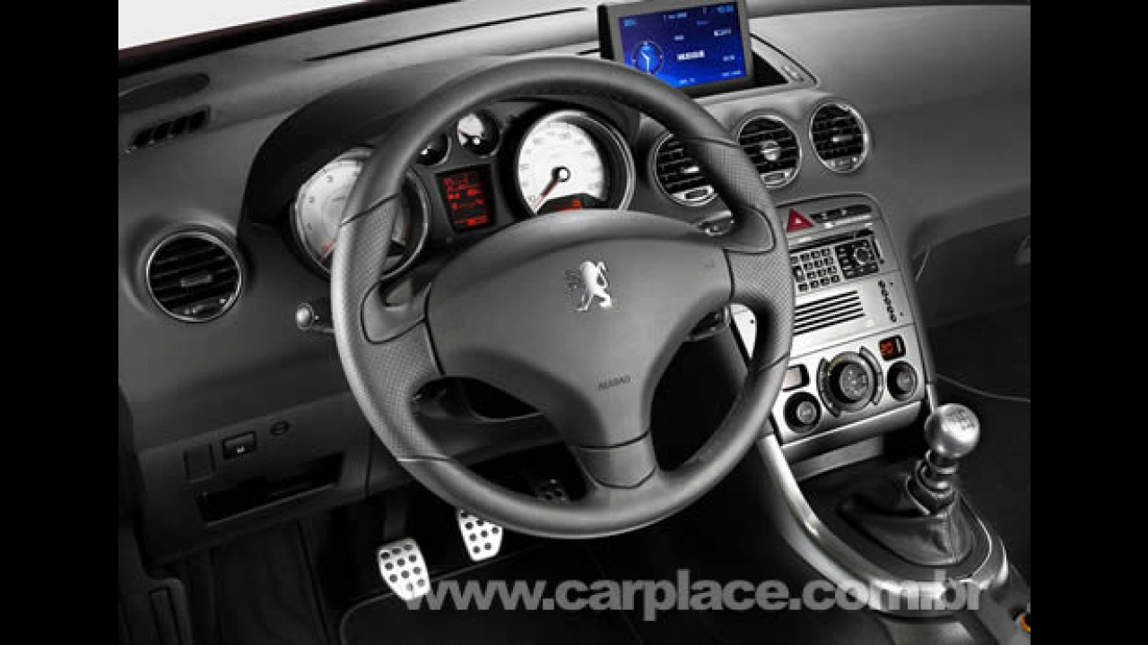 Em Genebra: Esportivo Peugeot 308 GT THP 175 equipado com motor BMW